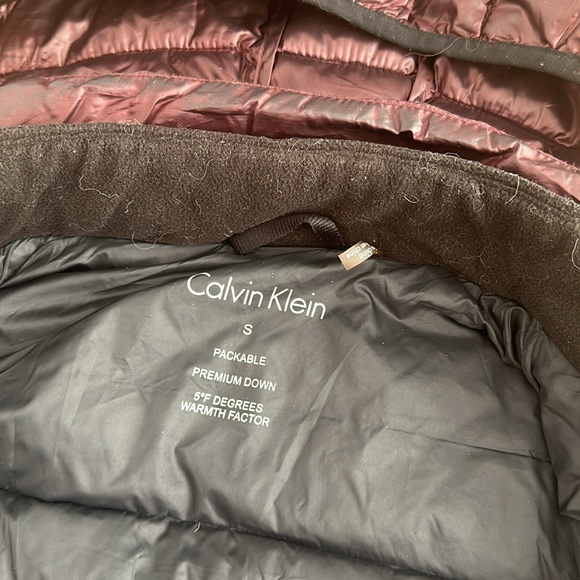 Burgundy Calvin Klein Puffer Jacket - Picture 5 of 8